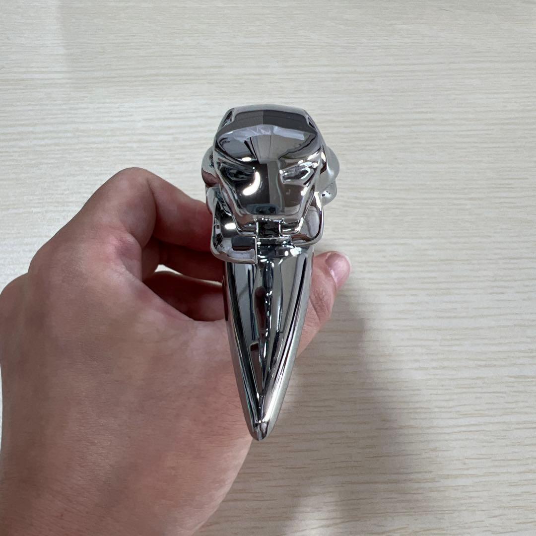 ジャガー ボンネット マスコット 可動式 - メルカリ