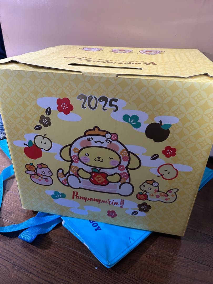 蜜*様 海外ファミリーマート限定 ポムポムプリン 巨大 フィギュア 貯金