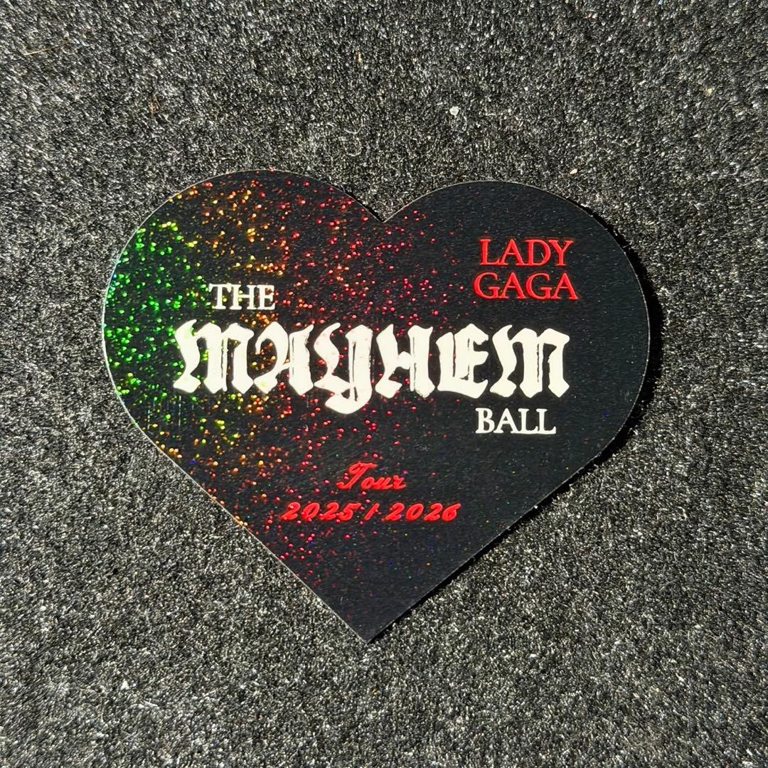 レディー ガガ メイヘム 会場 日本 限定 ハート ホログラム ステッカー