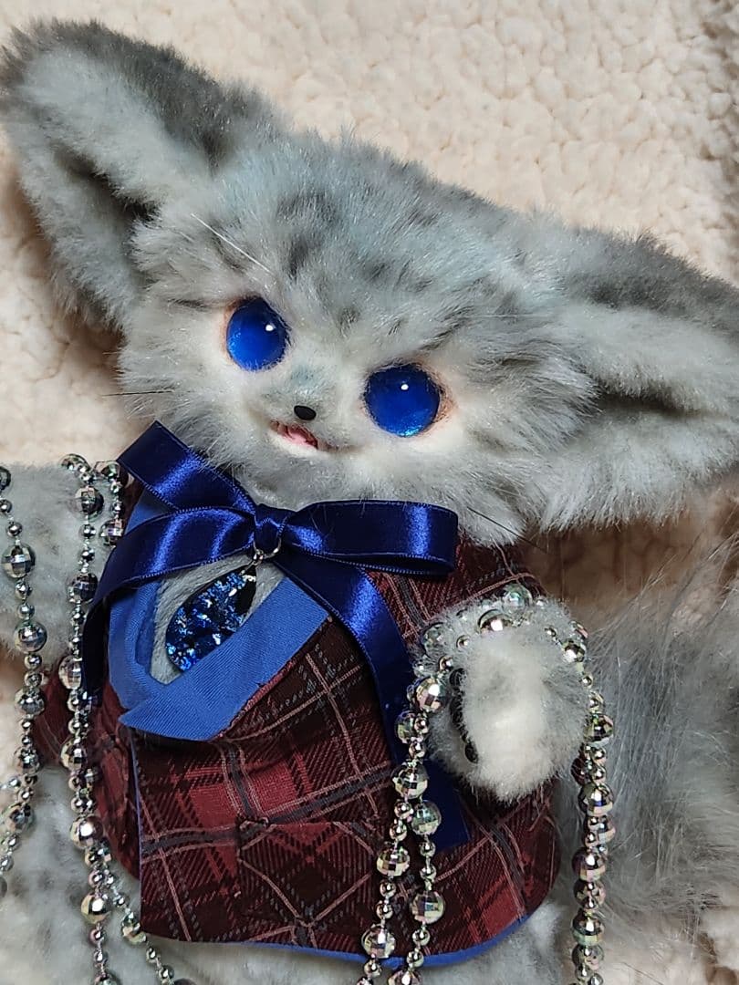 らずり アートドール ユキヒョウさん 冬の幻獣 - メルカリ