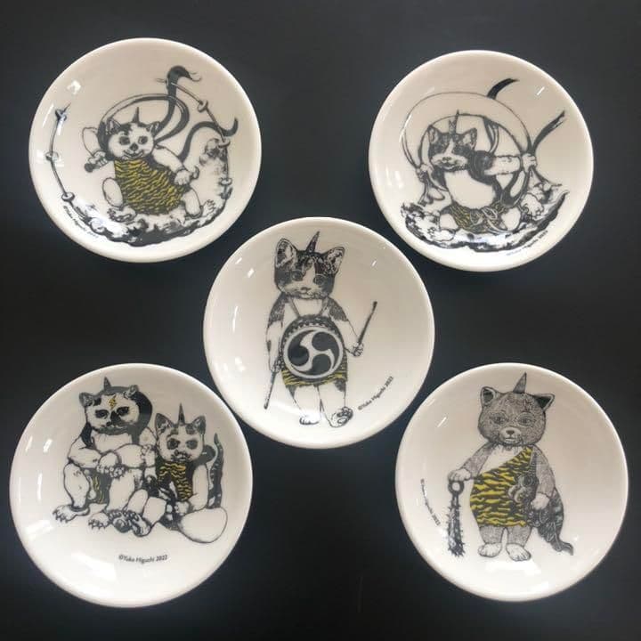 ヒグチユウコ　ノベルティ　虎皿　5種セット 非売品】ヒグチユウコ 2022寅展 寅皿 ボリス雑貨店 - メルカリ