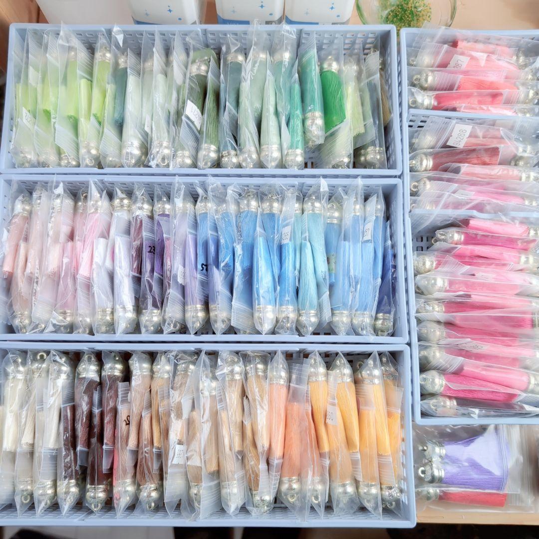 タッセル 大量 まとめ売り ビッグタッセル 大きめ アクセサリー材料 楽天市場】送料無料 タッセル パーツ 福袋 34個の詰め合わせ タッセル