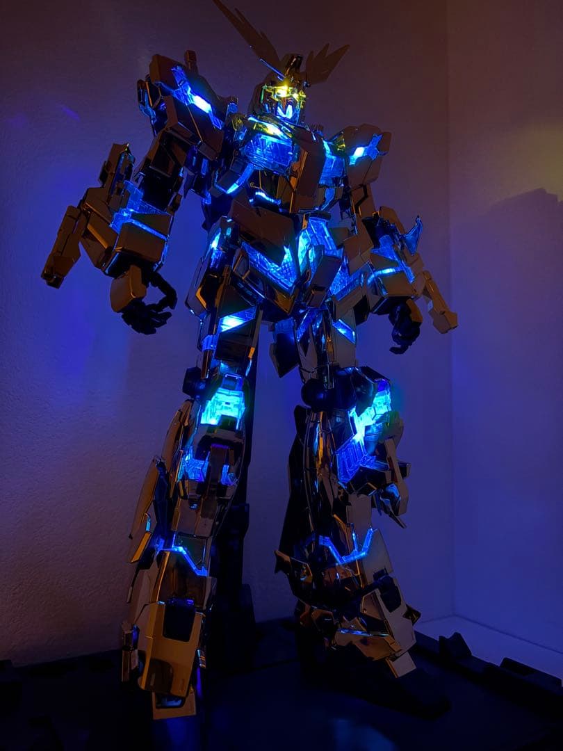 伊藤伊藤一徳（落札済） 【完成品・破損アリ】 PG フェネクス （LED