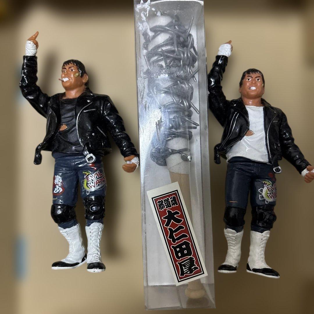 邪道　大仁田厚　フィギュア2体　ミニチュア有刺鉄線バット　プロ格ヒーローズセット 2026年最新】大仁田厚フィギュアの人気アイテム - メルカリ