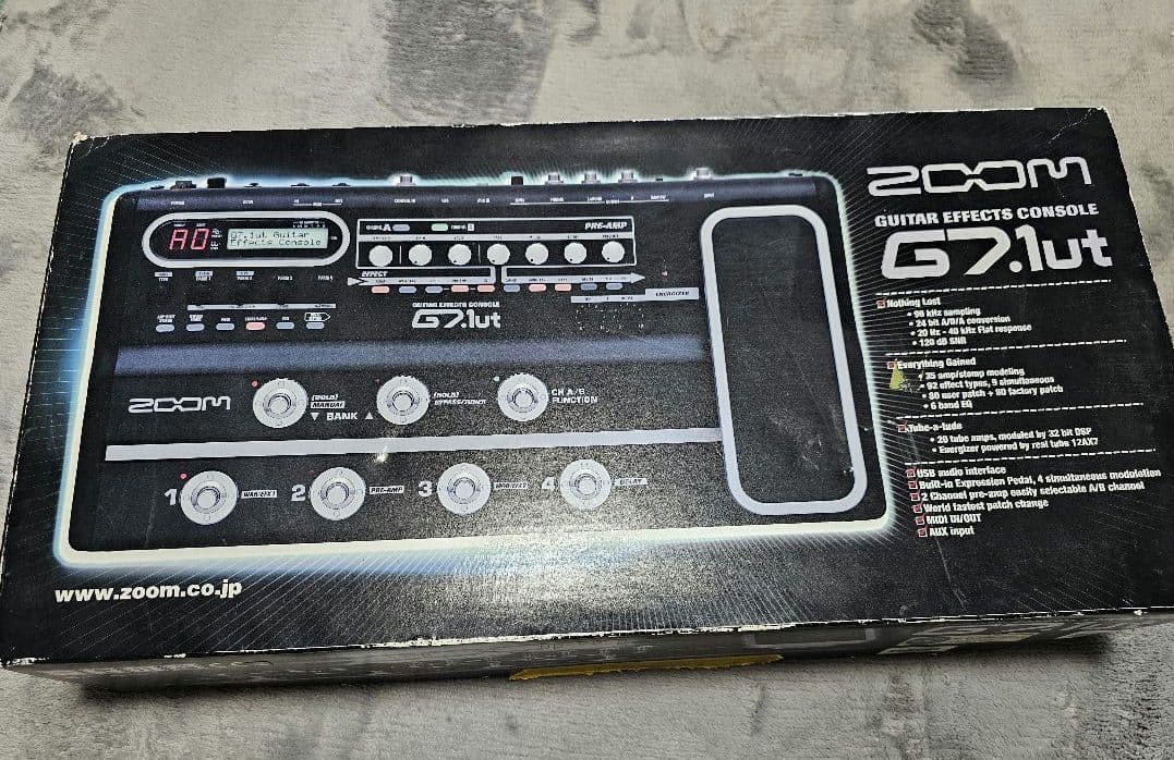 ZOOM G7.1ut 真空管搭載 マルチエフェクター ZOOM G7.1ut <ズーム>｜平野楽器 ロッキン オンラインストア