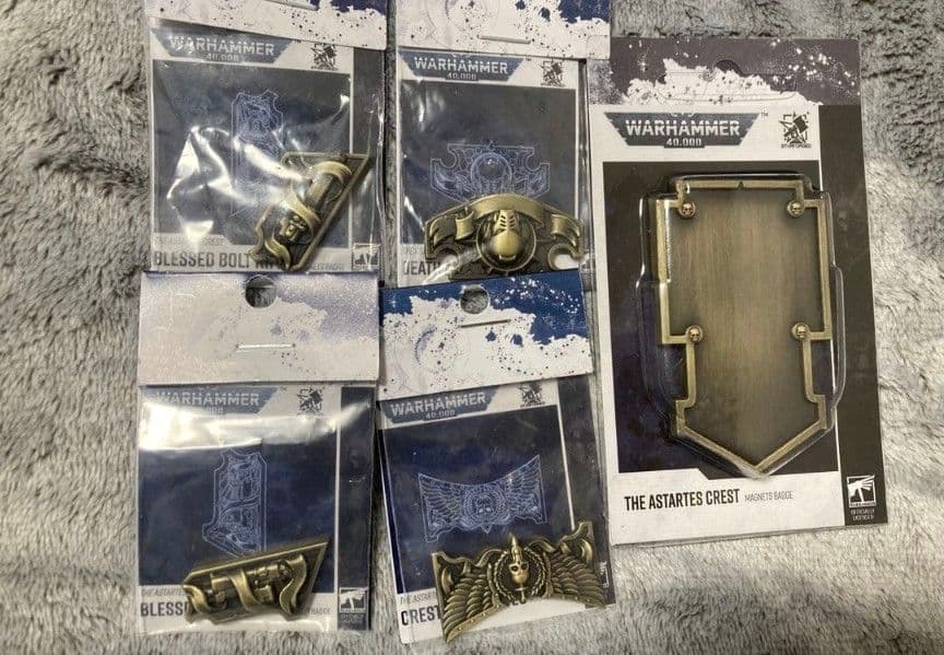 ウォーハンマー イベント限定配布ピンバッジ 40k unopened - メルカリ