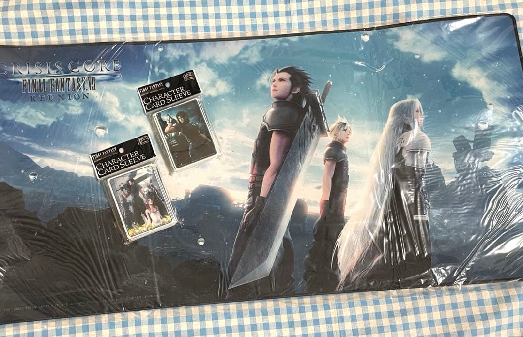 FF7「クライシスコア」ゲーミングマウスパッド＆スリーブ FINAL FANTASY VII EVER CRISIS GAMING MOUSE PAD | SQUARE ENIX Store