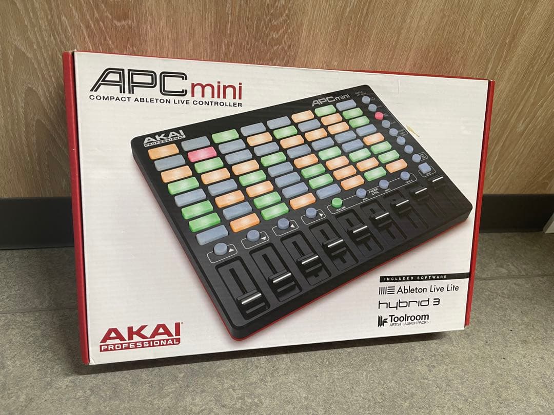 AKAI APC mini MIDIコントローラー Akai APC Mini (Open Box) – DJ TechTools