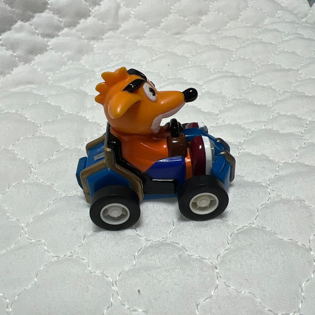 クラッシュバンディクー プルバックカー ミニカー チョロQ レア - メルカリ