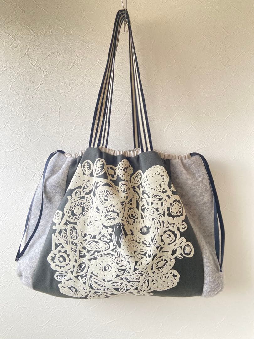 flowernest もこもこグラニーバッグ ミナペルホネン　ハンドメイド flowernest もこもこグラニーバッグ ミナペルホネン ハンドメイド ミナ
