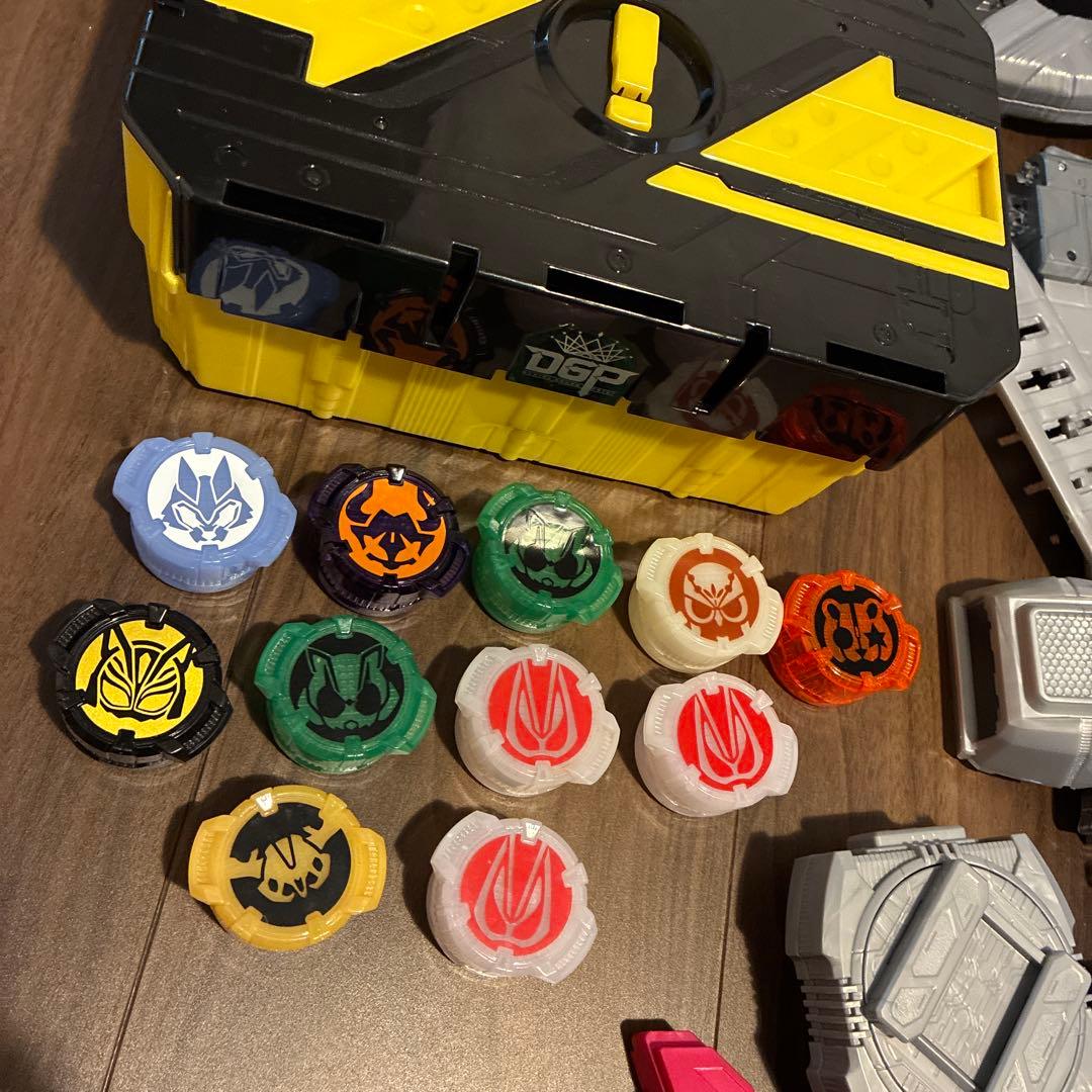 仮面ライダー ギーツ まとめ売り - メルカリ