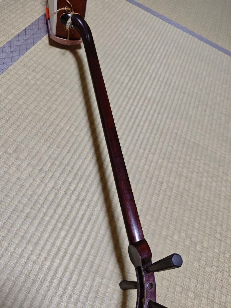 三味線本体 駒付き 細棹 皮破れ無し 天然皮