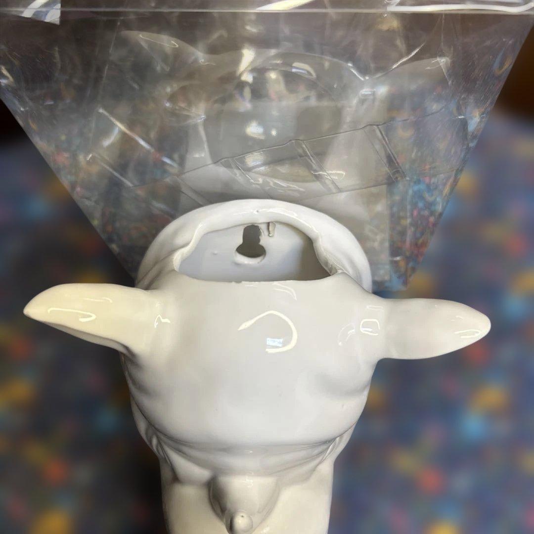 レアデンマークpotteskjulerアニマルヘッド サイの壁掛けポット白陶磁器