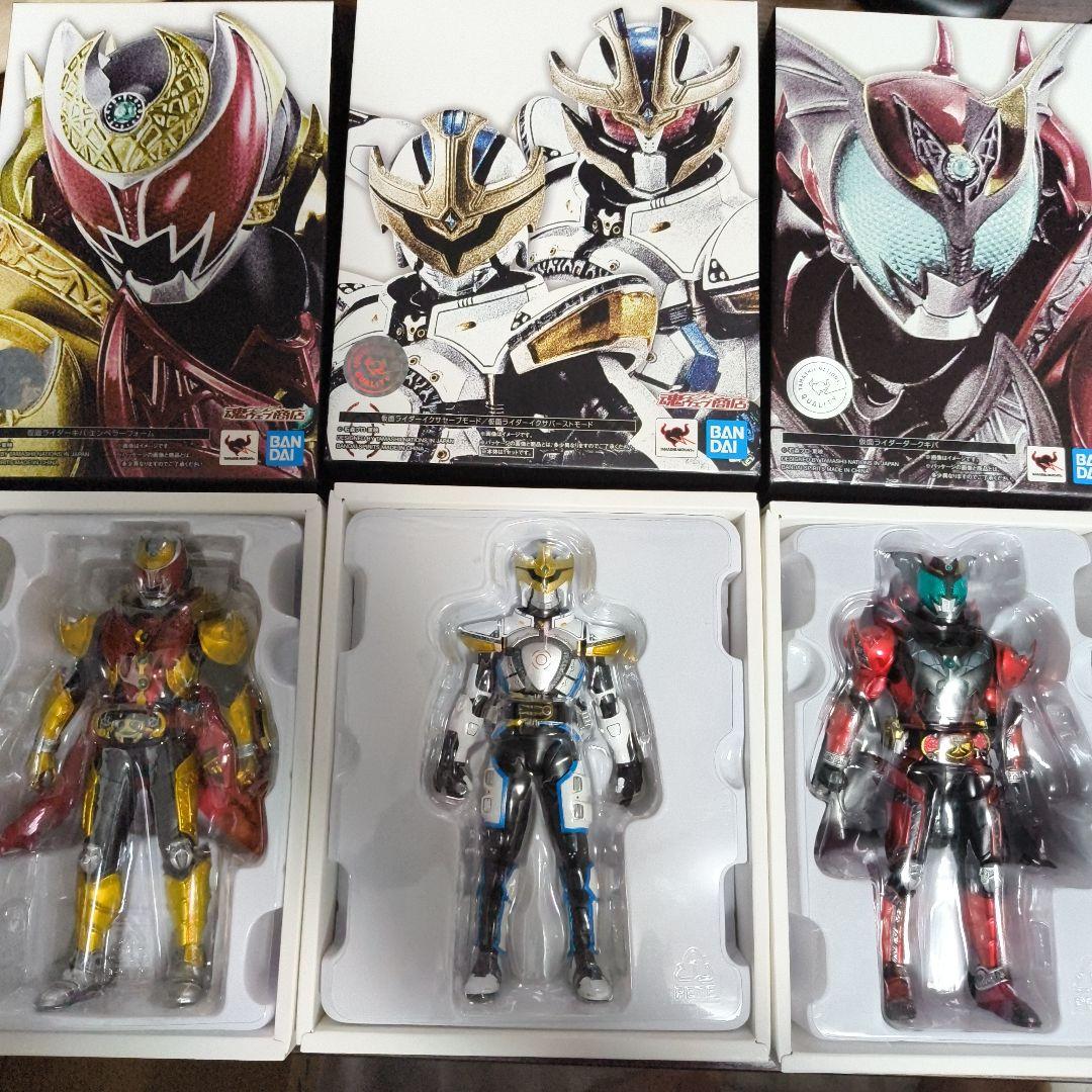 P*s様 SHFiguarts 真骨彫　キバセット S.H.Figuarts（真骨彫製法） 暗黒騎士キバ | 牙狼＜GARO＞シリーズ