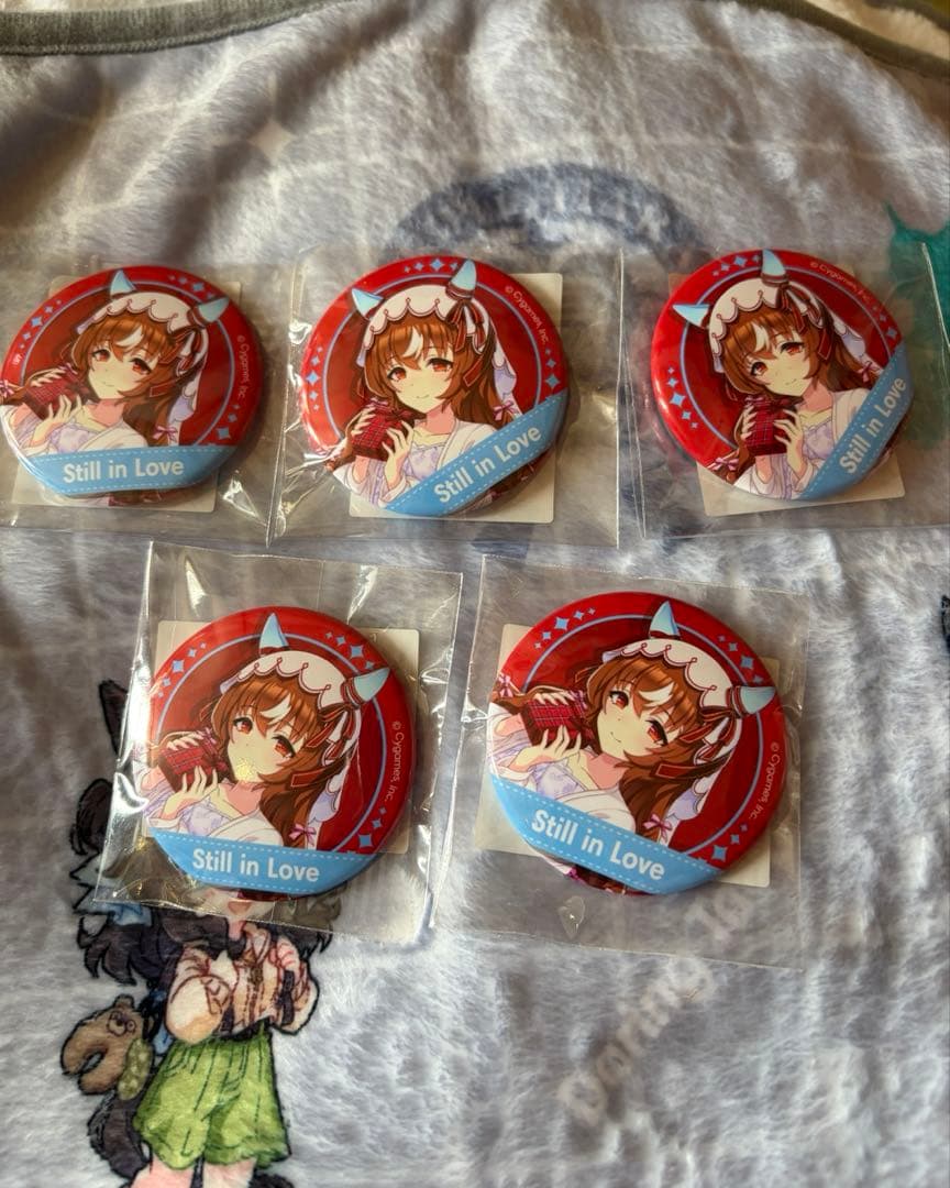ウマ娘 新千歳 トラベル ポップアップ スティルインラブ 缶バッジ5個②