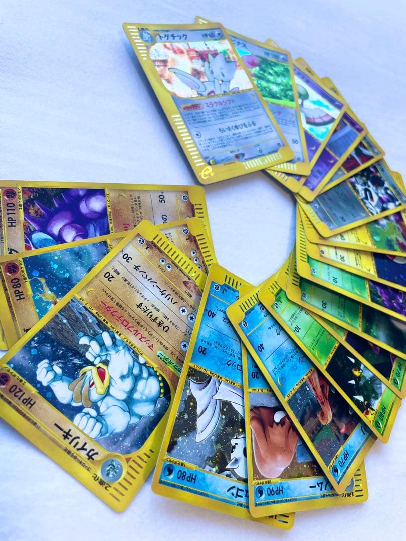 【美品ポケモンeカード】全キラ18枚セット　渦巻ホロ有含む ポケモンカード 伝説キラコレクション カードアルバムセット品(カード