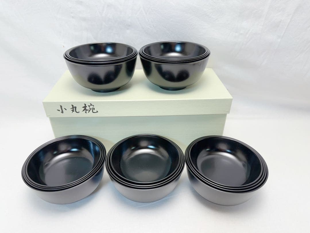 未使用 懐石道具 黒塗 四つ椀 小丸椀 5客揃 元箱 茶道具 懐石道具 会席道具 四つ椀 黒真塗 小丸椀 飯椀 汁椀 木製 5客