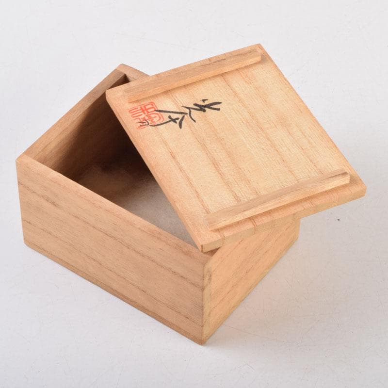 茶道具 飛騨一位一刀彫 川上彫房 香合 在銘 共箱 V 8797 - メルカリ