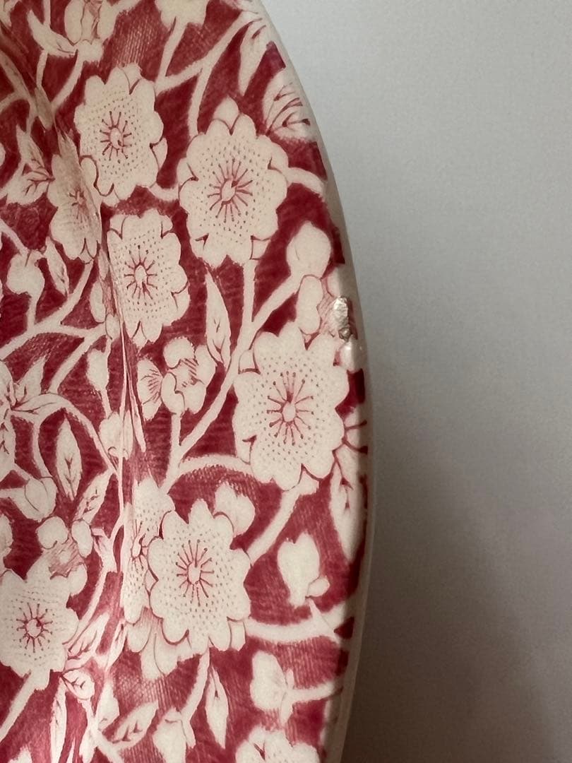 バーレイ ピンクキャリコ ケーキプレート 最後の3枚です - メルカリ