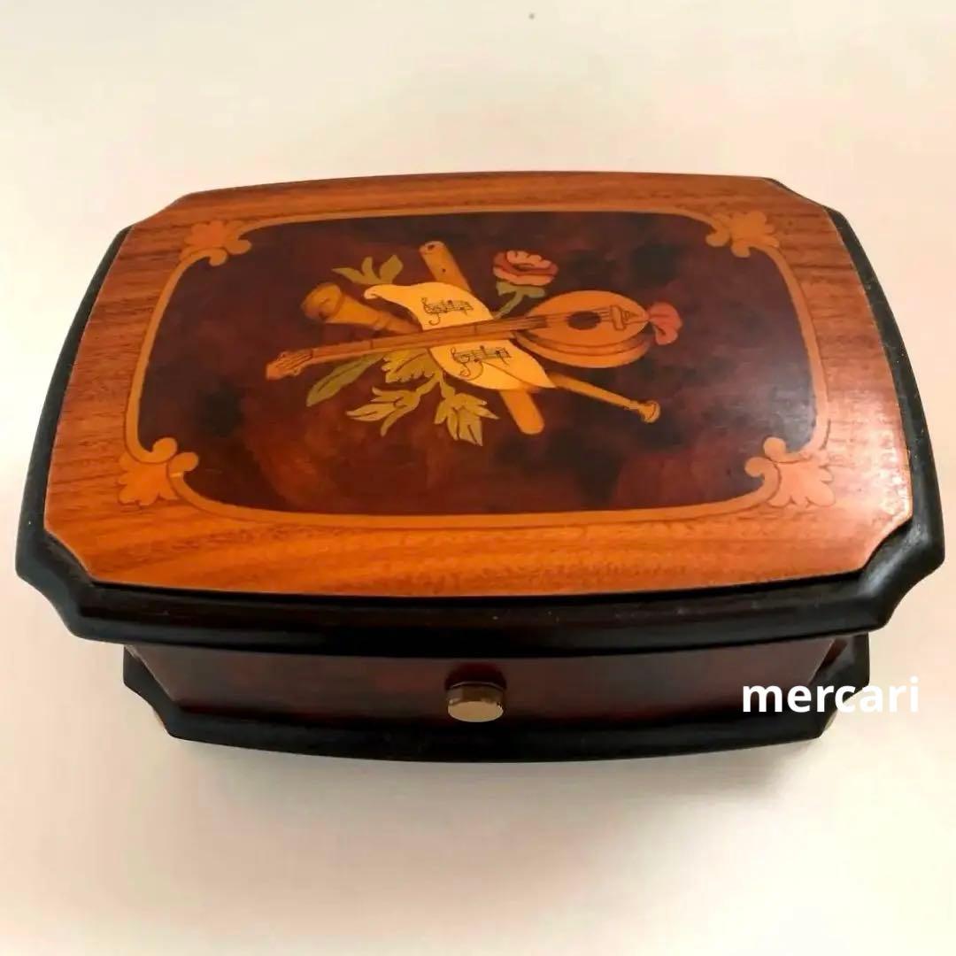 REUGEリュージュ　オルゴール クルミ無垢材象嵌細工ボックス　アンティーク置物 REUGE MUSIC (リュージュミュージック) 36弁オルゴール 象嵌細工