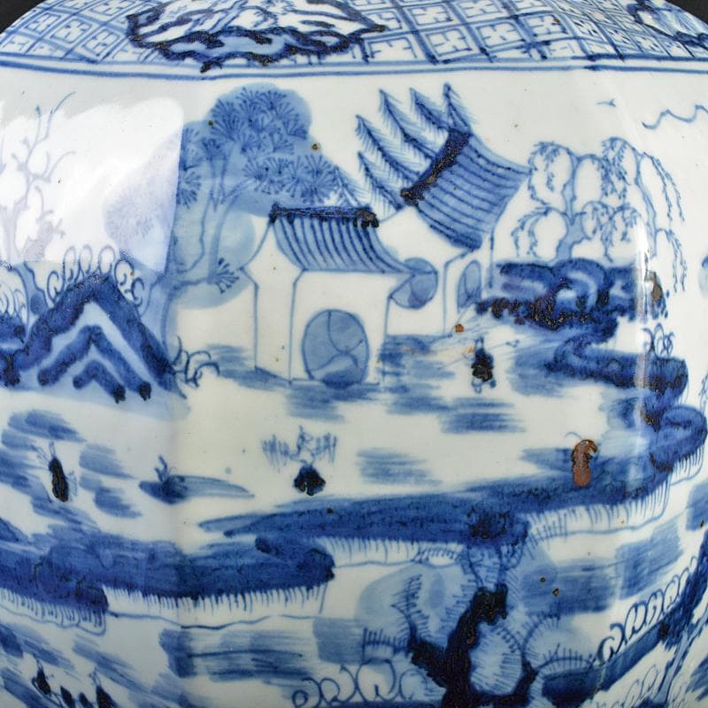 中国 大清乾隆年製款 青花 山水人物文 八角面取瓶 M R7289B - メルカリ