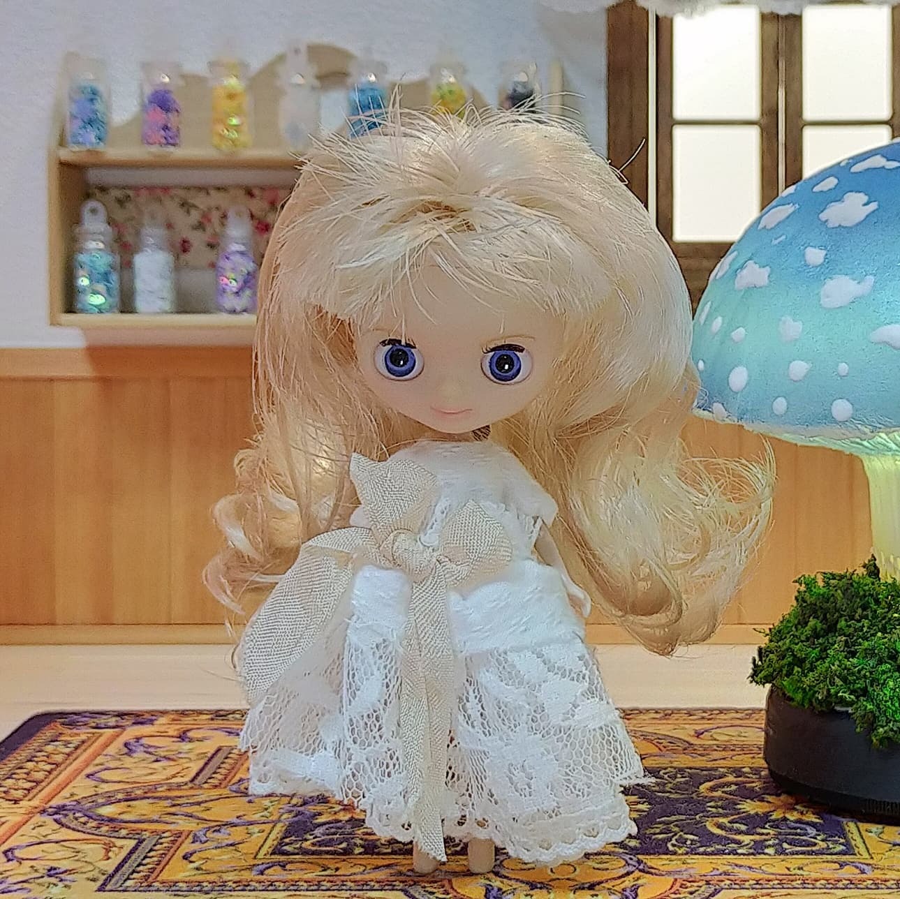 伸縮版ネジ穴対応プチブライス自立スタンド - 奈々工房本店 | minne