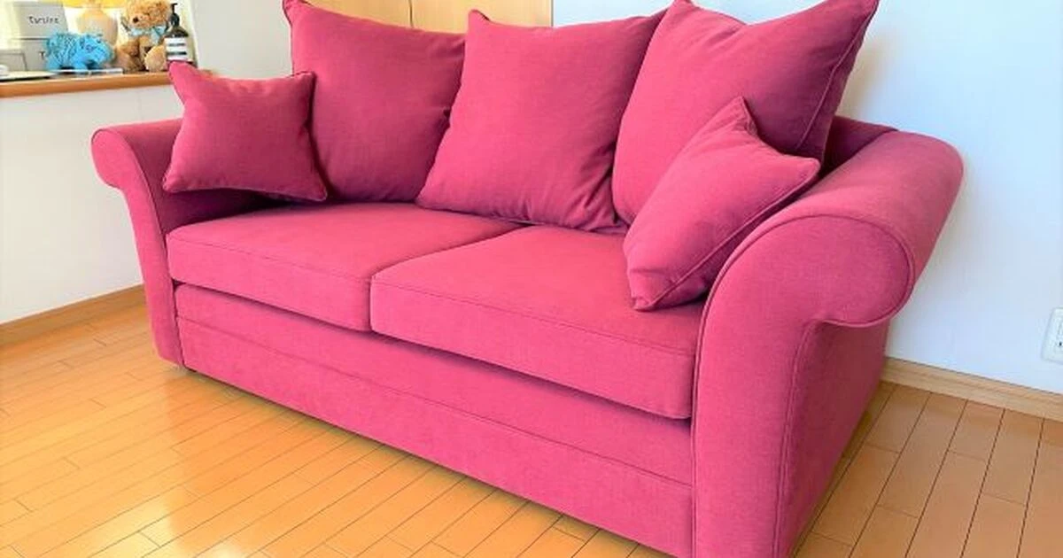 ローラアシュレイのソファ,カバーリングから張り込みに変更して張替え