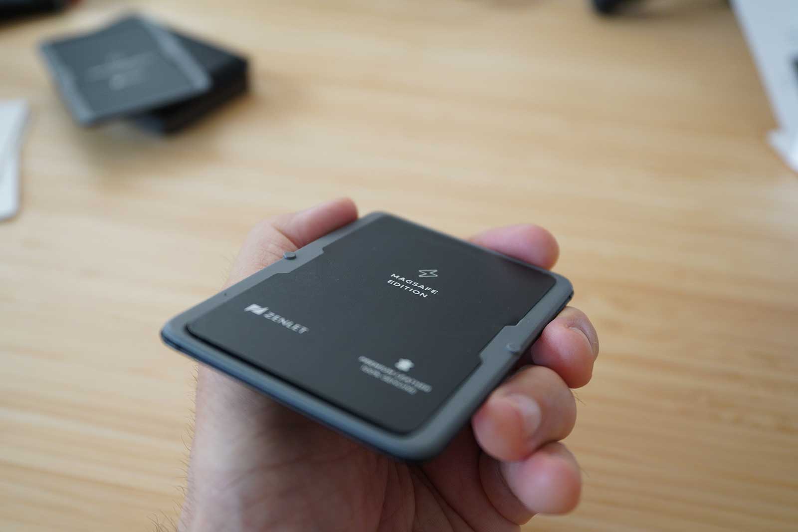 スマート・ウォレットZenlet 3〜コンパクト&ミニマルな次世代の財布