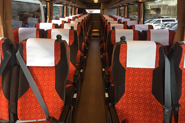 JR東海バスの高速バスに当社の内装材をご採用いただきました | 製品