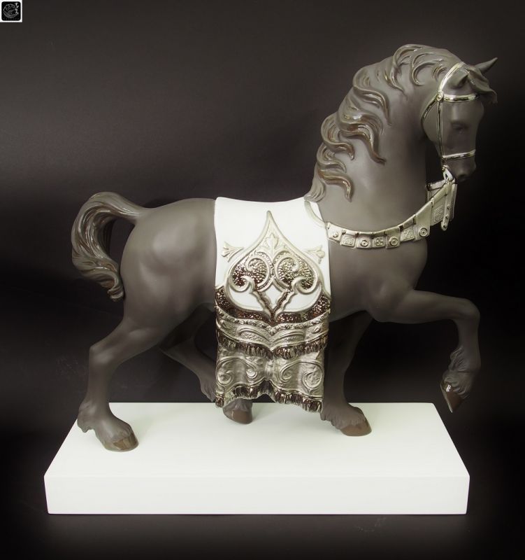 リヤドロ】【威風堂々（黒馬）】【リデコ】【7168】