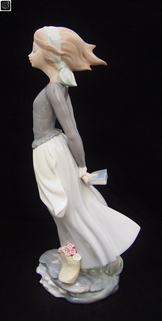 リヤドロ】【海のそよ風】【絶版】【4922】