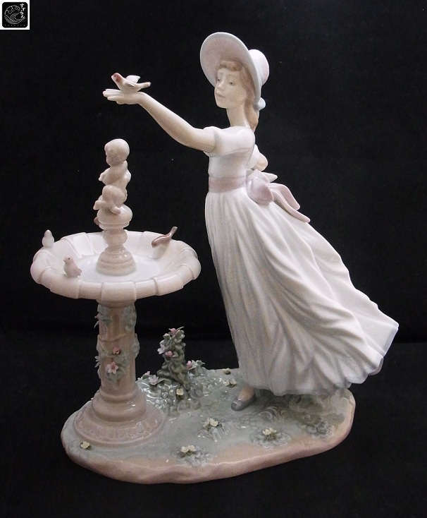 リヤドロ】【春を告げる小鳥たち】【6106】